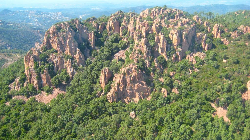 # En France Aussi : le Massif de l'Esterel vu du ciel 4 esterel02.jpg