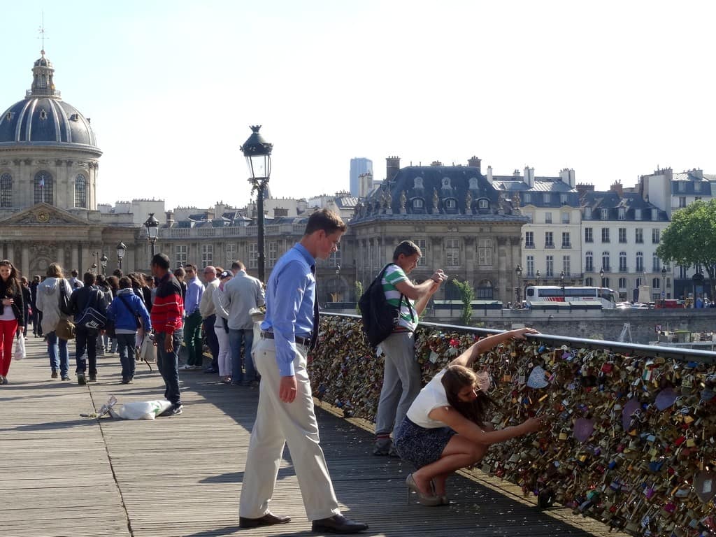 Les cadenas d'amour du Pont des Arts 5 pontdesarts03