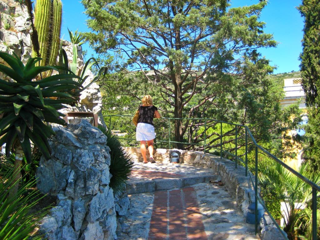 Promenade au jardin exotique à Eze 6 vue du jardin exotique à EZE