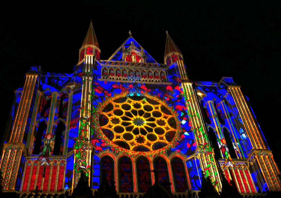 10 bonnes raisons de découvrir Chartres en lumières 2 Chartres en lumières 2018 escapades amoureuses