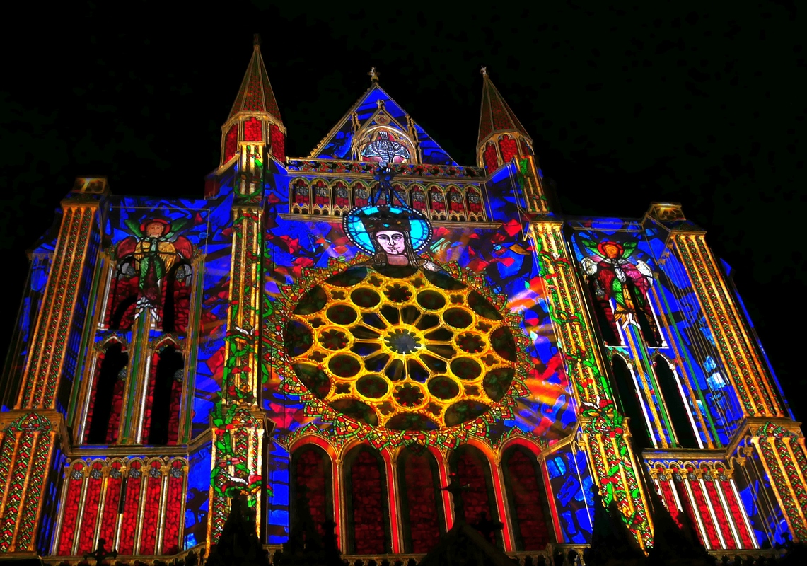 10 bonnes raisons de découvrir Chartres en lumières 4 Chartres en lumières 2018 escapades amoureuses