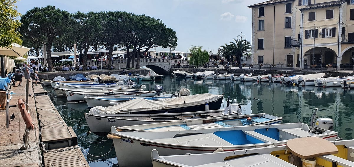 Escapade en Italie au bord du Lac de Garde. 9 Desenzano del Garda avec le marché
