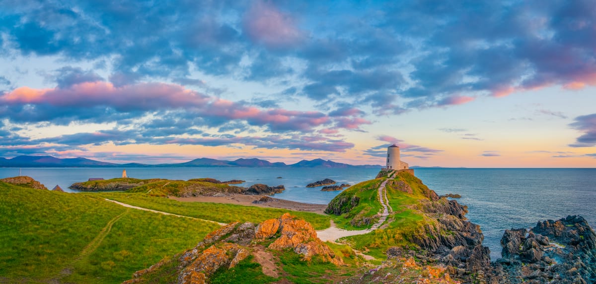 10 îles en Europe pour s'évader au soleil. 9 Anglesey pays de galles