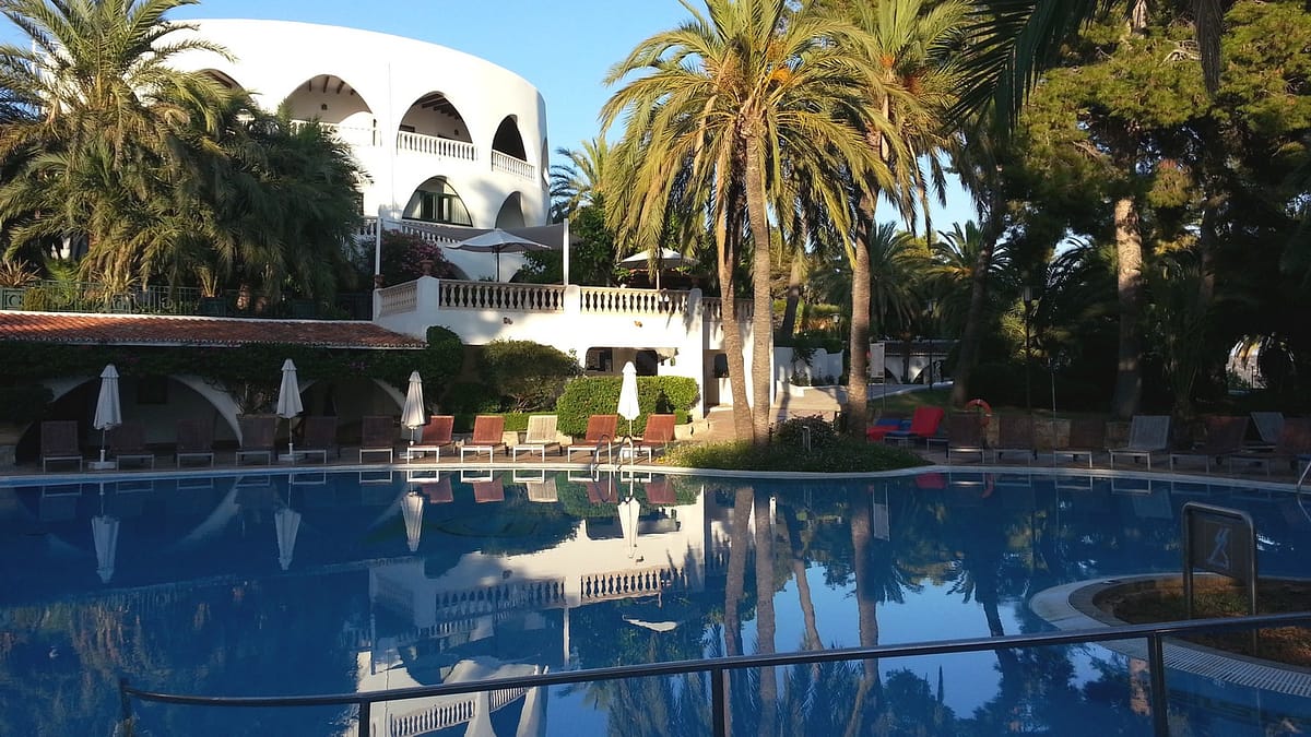 Nous avons testé un hôtel réservé aux adultes. 4 luabay05