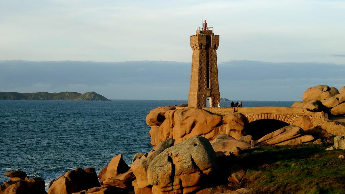 A Ploumanac'h : une promenade romantique entre terre et mer. 4 sentierdouaniers06 Ploumanac'h ploumanach