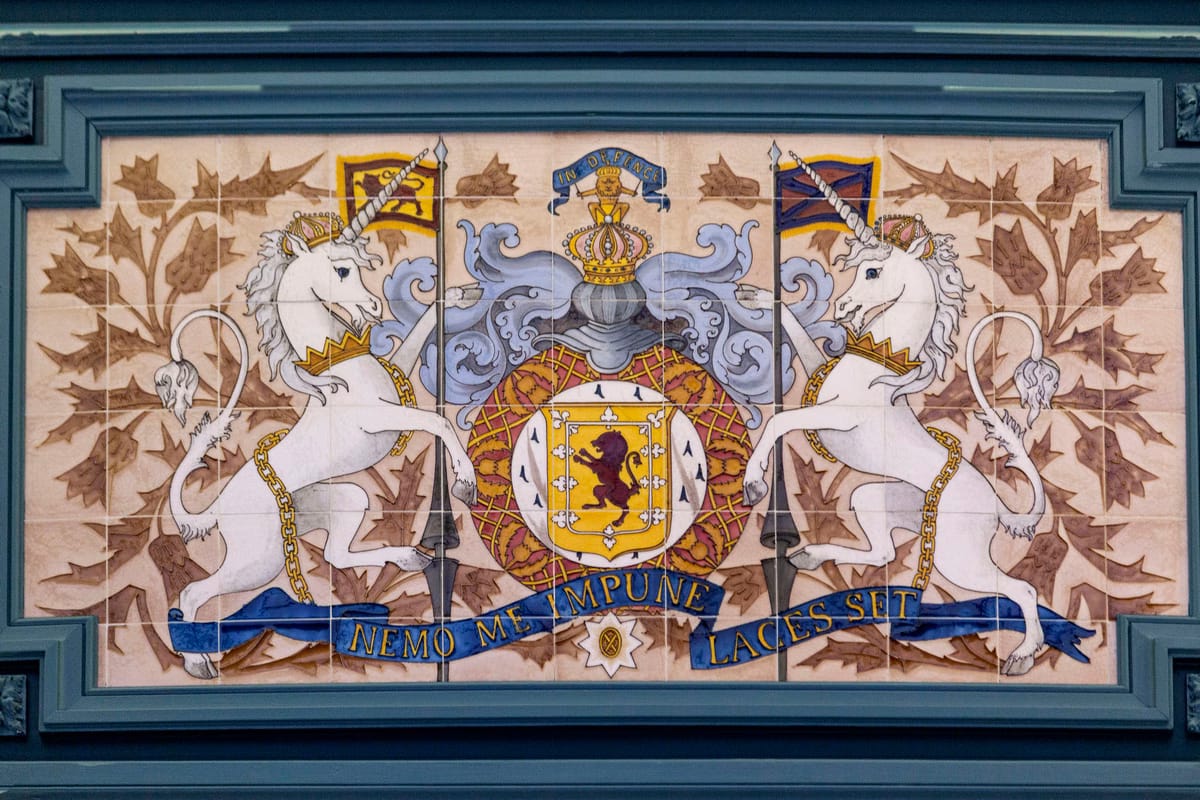 Au Petit Olympia, préparez-vous à réveiller vos samedis ! 2 le POC Petit Olympia comedy céramique