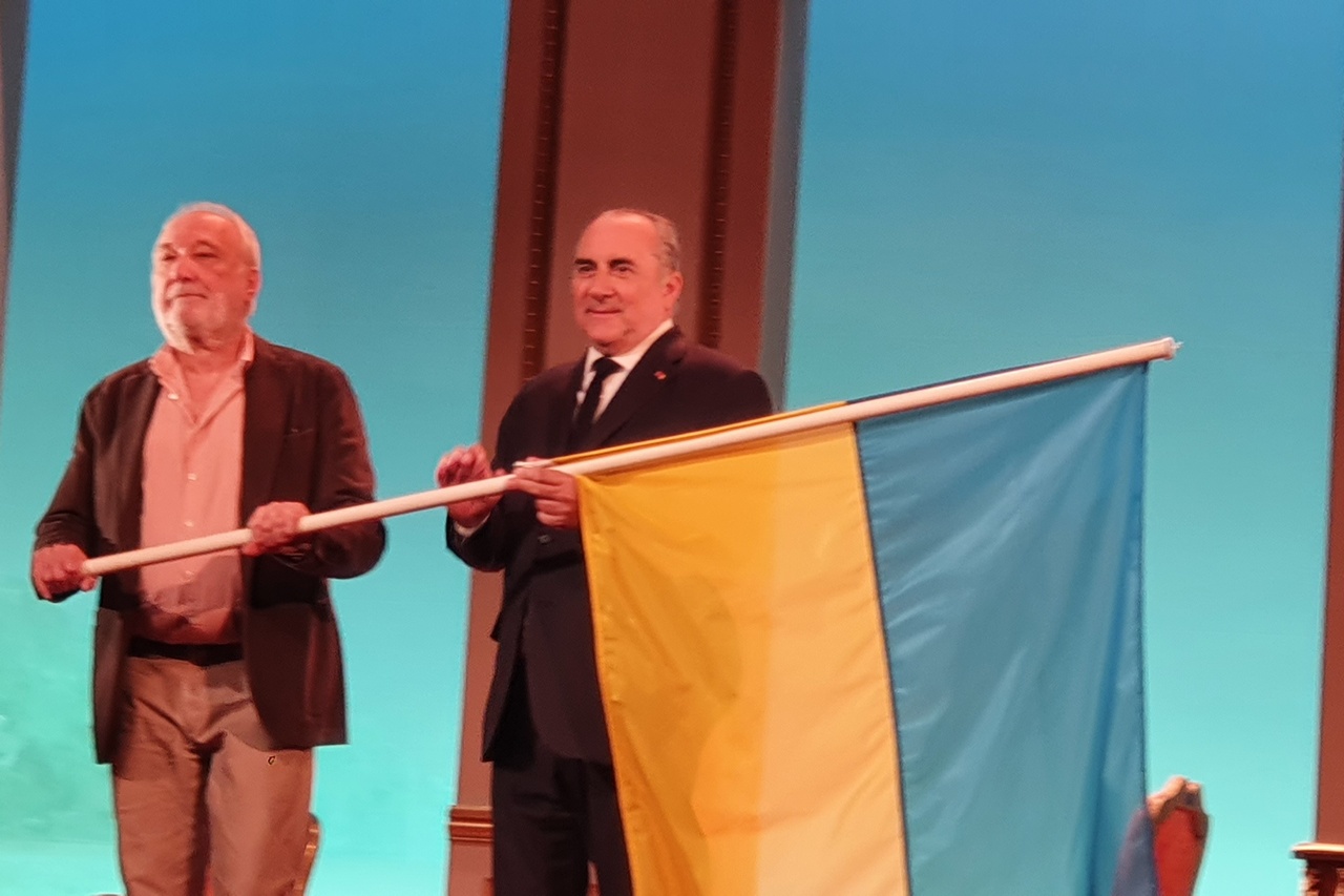 Bouillon Chartier et théâtre : 2 bons plans sorties dans Paris. 11 Par le bout du nez Théatre libre Antoine Dulery François Berléand