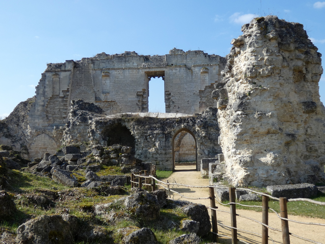 Le Château de Coucy dans l'Aisne. 4 chateau de Coucy dans l'Aisne