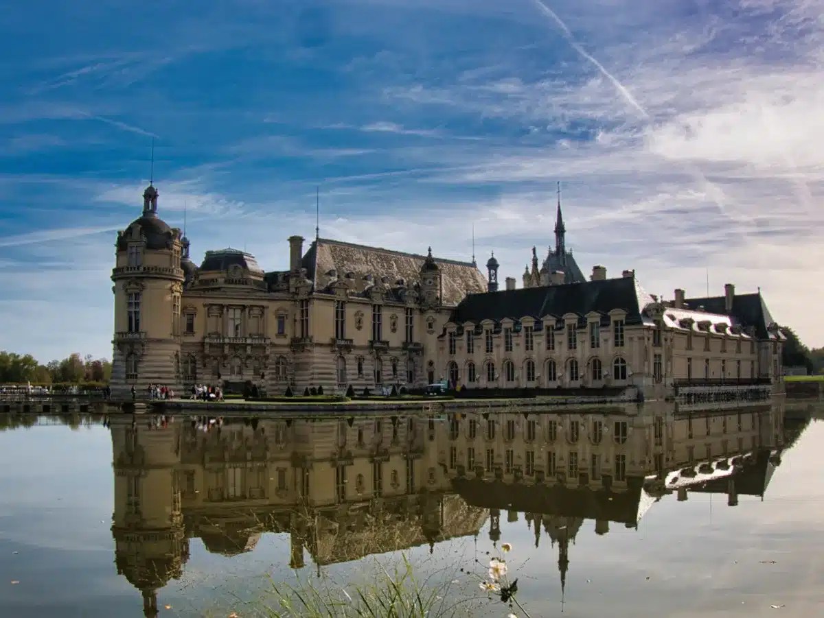 Visiter le sublime Château de Chantilly lors des Journées des Plantes. 5 château de Chantilly dans l'Oise