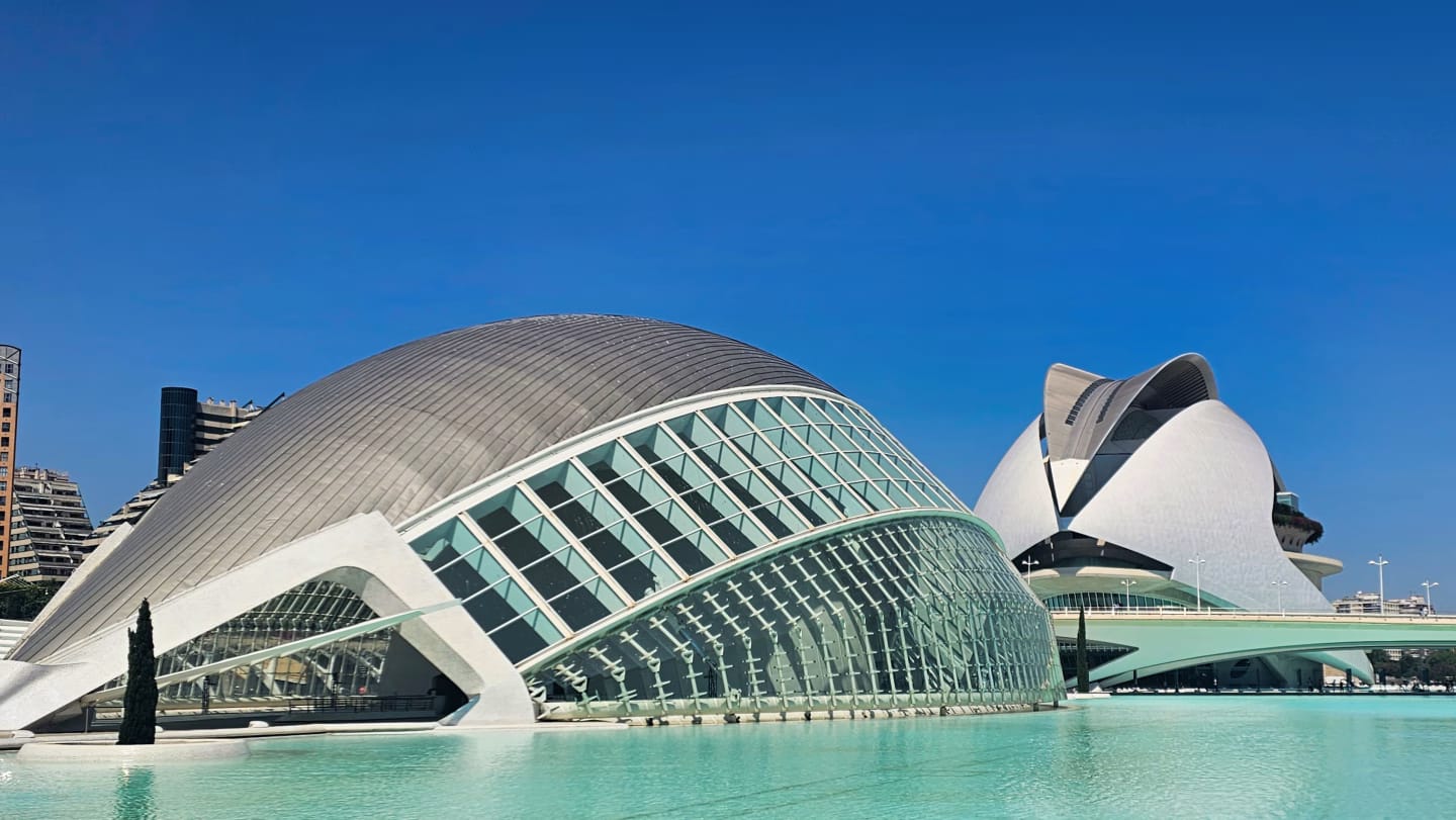 Visiter la Cité des Arts de Valencia : guide pratique et tarifs 2025 1 Cité des arts et des sciences de Valence