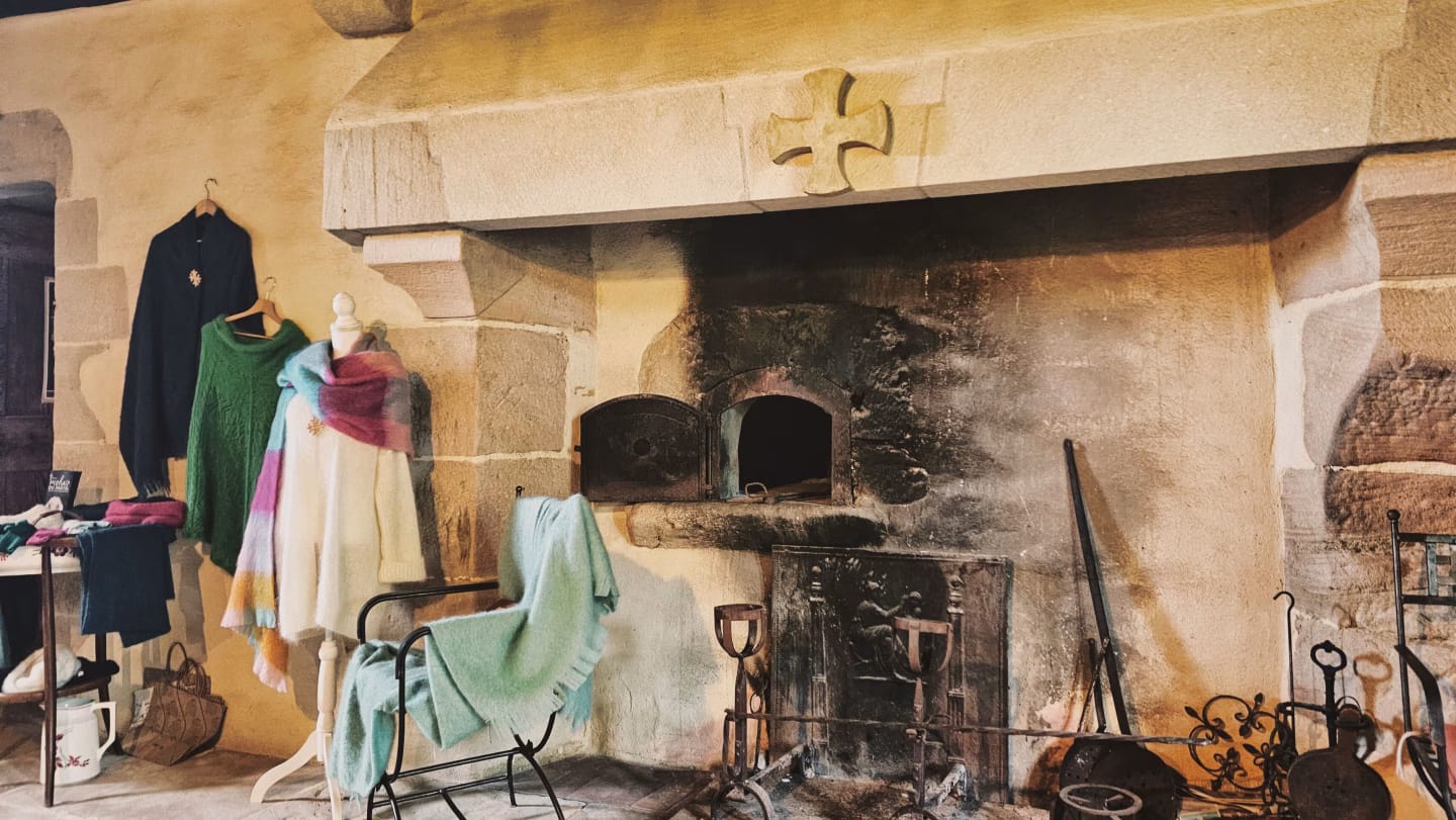 Dormir dans un château dans l'Aude : Château de Mézerville 22 Château médiéval chambre d'hôte Aude : Mézerville