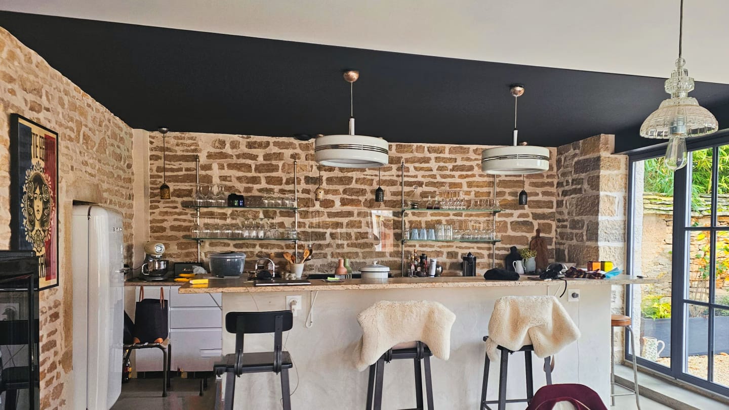 Week-end à Beaune : Entre Hospices et Caves, un voyage dans le temps 20 La Cour de Beaune hébergement week-end à Beaune