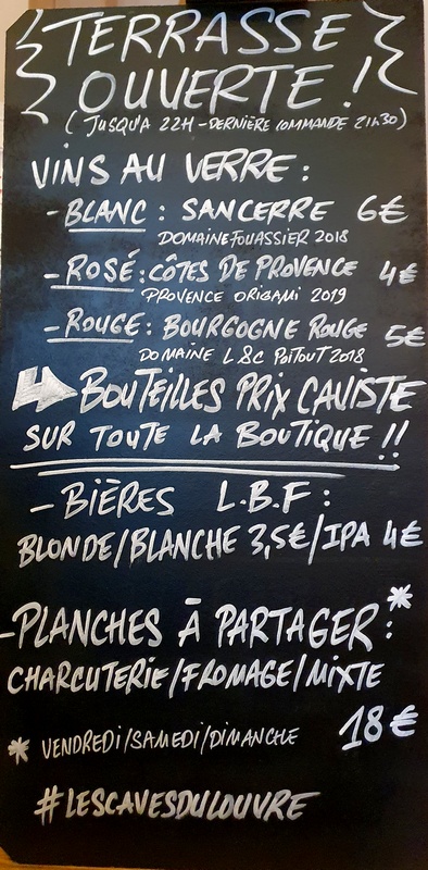 Dans les Caves du Louvre. 12 Les caves du Louvre Escapades amoureuses