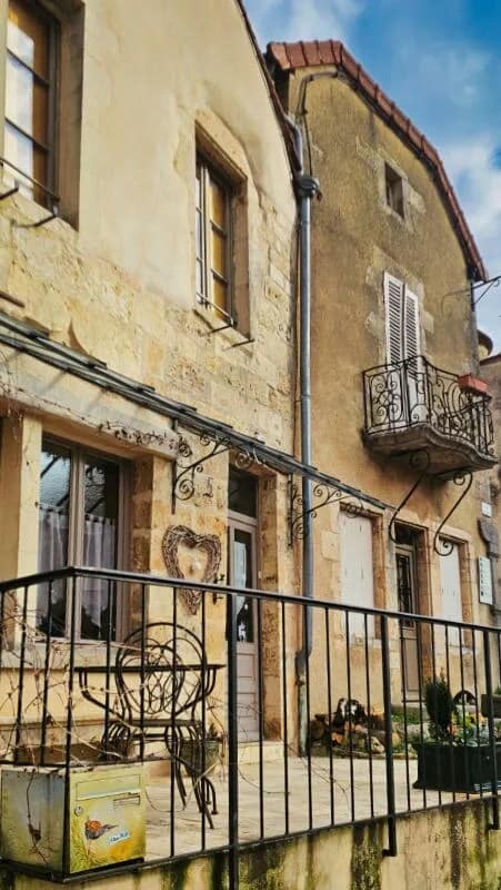 Visiter Flavigny-sur-Ozerain : plus beau village de Bourgogne 4 Bourgogne Flavigny sur Ozerain