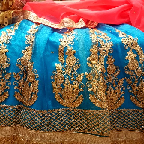 Sur la route des Indes à la Courneuve. 13 communautetamoul28