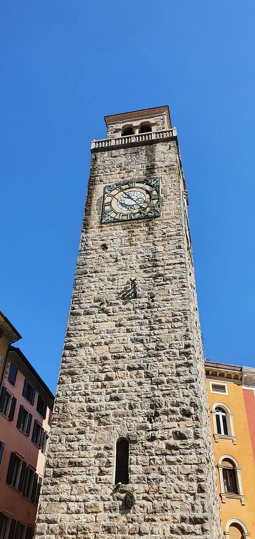 Escapade en Italie au bord du Lac de Garde. 26 Riva del Garda au bord du lac de Garde Italie Escapades amoureuses