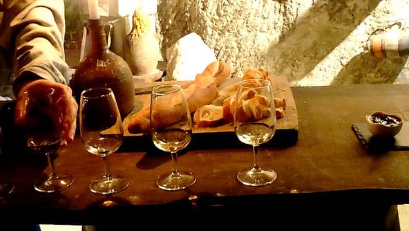 Troglo Dégusto : une balade oenologique au coeur d'un site troglodyte. 8 troglodegusto08