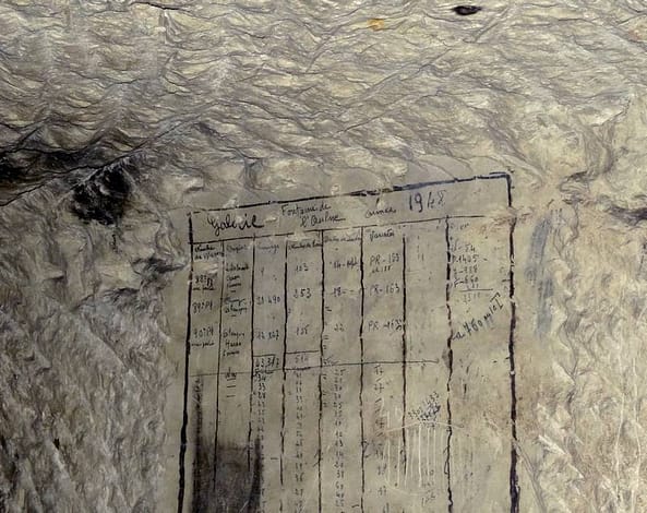 Troglo Dégusto : une balade oenologique au coeur d'un site troglodyte. 4 troglodegusto13