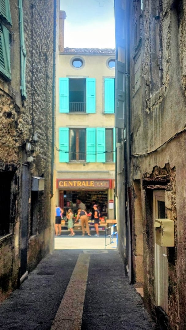 Les 5 plus beaux villages du Diois pour une escapade. 19 rue de Die Drome