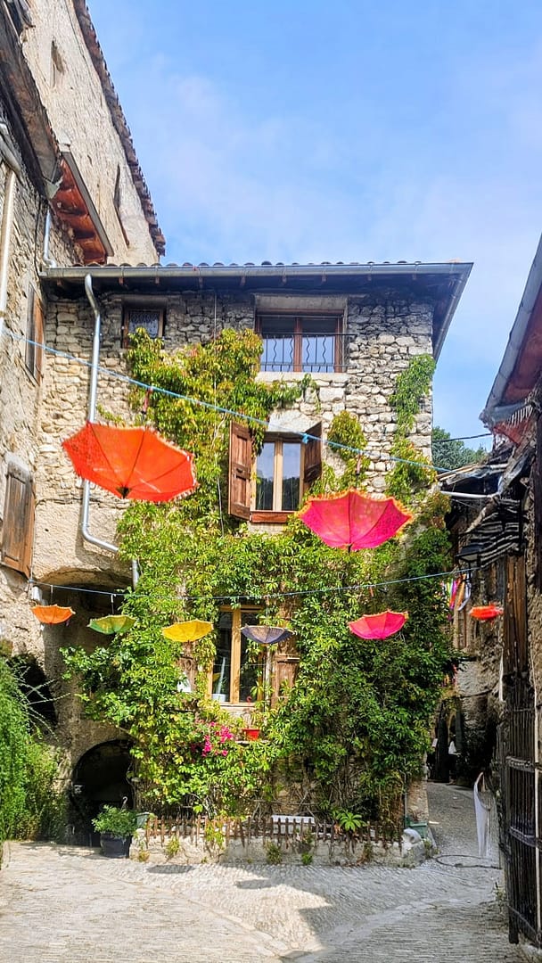 Les 5 plus beaux villages du Diois pour une escapade. 4 5 plus beaux villages du diois Chatillon en diois