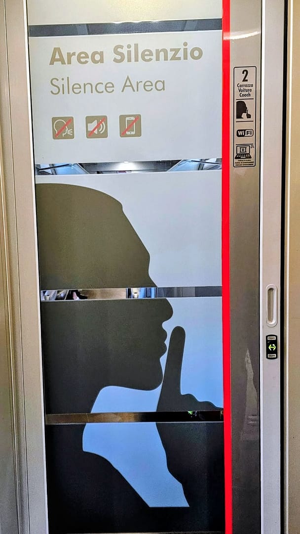 Ma découverte de Trenitalia : quand l'Italie révolutionne Paris-Marseille 10 Trenitalia classe business silenzio