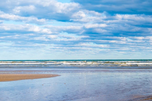 Mes meilleures adresses pour un week-end en amoureux en NORMANDIE en bord de mer. 3 Plage de Cabourg