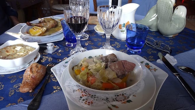 Une petite bonbonnière en Normandie 7 plat: Pot au feu de gigot du Roy d'Yvetot