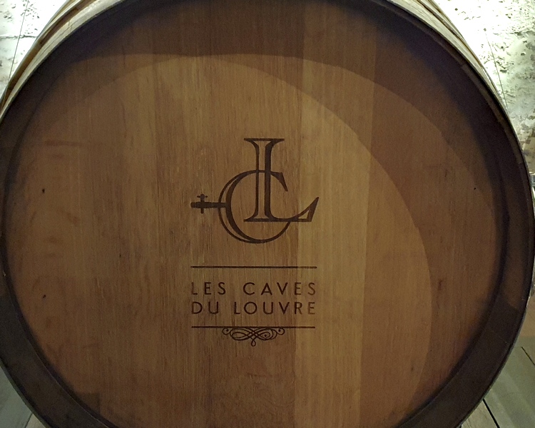 Dans les Caves du Louvre. 3 Les caves du Louvre escapades amoureuses Paris
