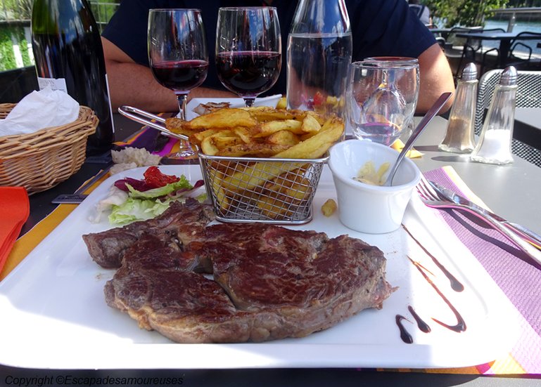 Déjeuner au Restaurant l'Avant-Seine 9 restaurant l'Avant-Seine à Epinay-sur-Seine