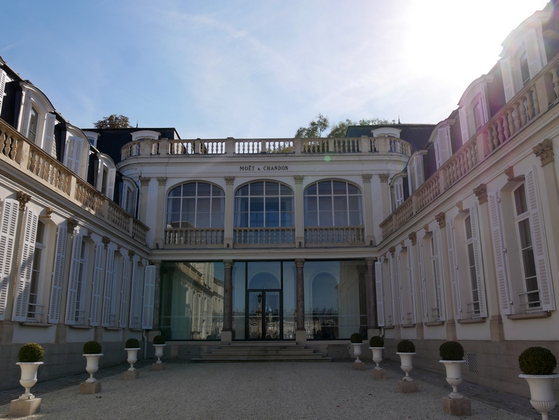 Visiter Epernay, capitale du Champagne en lumières. 22 Epernay capitale de champagne