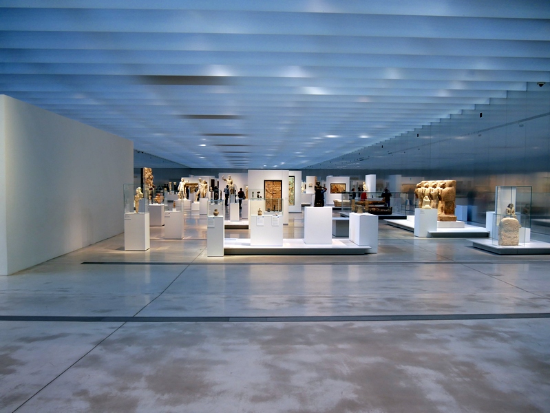 Escapade amoureuse à Lens 18 Musée du Louvre-Lens la galerie du tempsMusée du Louvre-Lens la galerie du temps