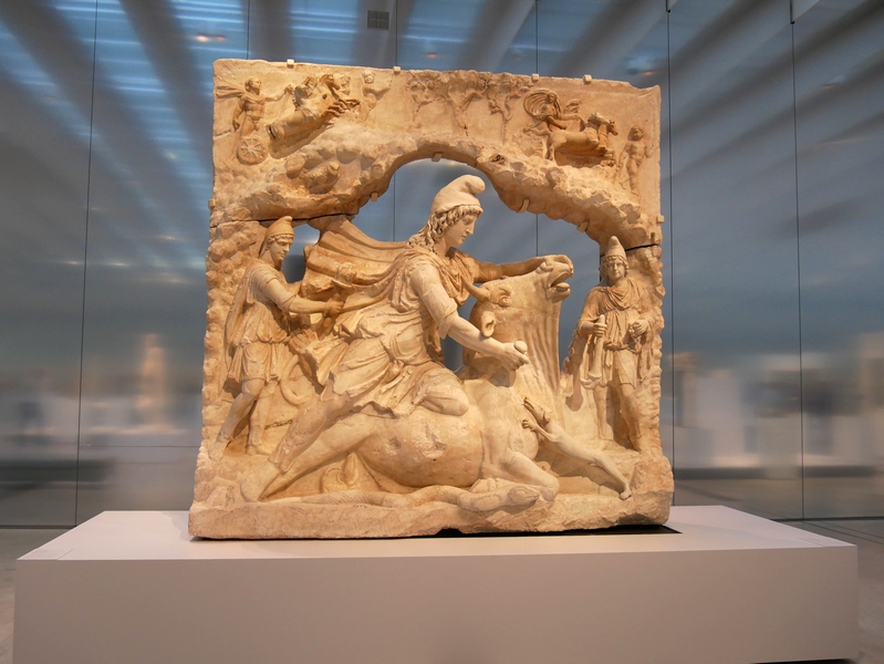 Escapade amoureuse à Lens 19 Musée du Louvre-Lens la galerie du temps