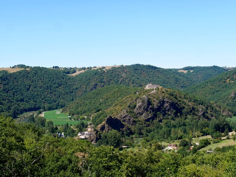Mon spot de baignade dans les gorges du Tarn ? 9 Ambialet Tarn EnFranceaussi bucolique baignade rivière gorges du Tarn