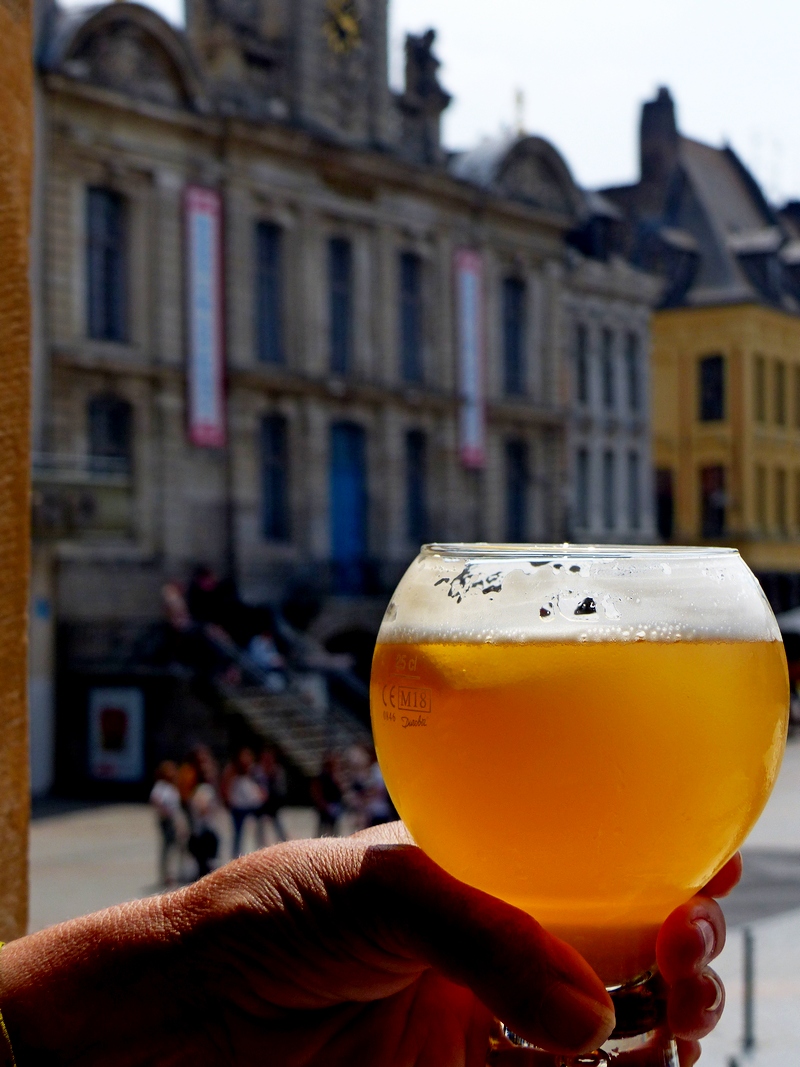 Que faire à Lille en 2 jours ? 5 biere Lille Grand Place