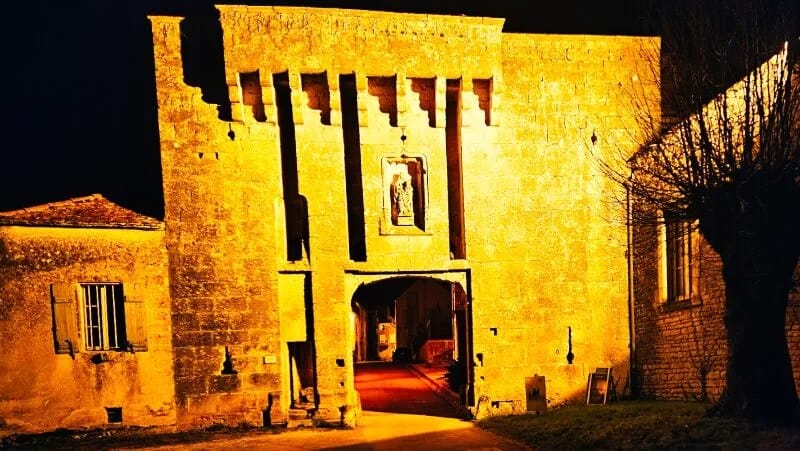 Visiter Flavigny-sur-Ozerain : plus beau village de Bourgogne 15 Bourgogne FLAVIGNY SUR OZERAIN