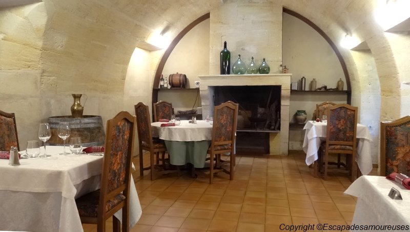 Une vie de château accessible près de Saint-Emilion 5 puisseguinchateaufleurderoques11