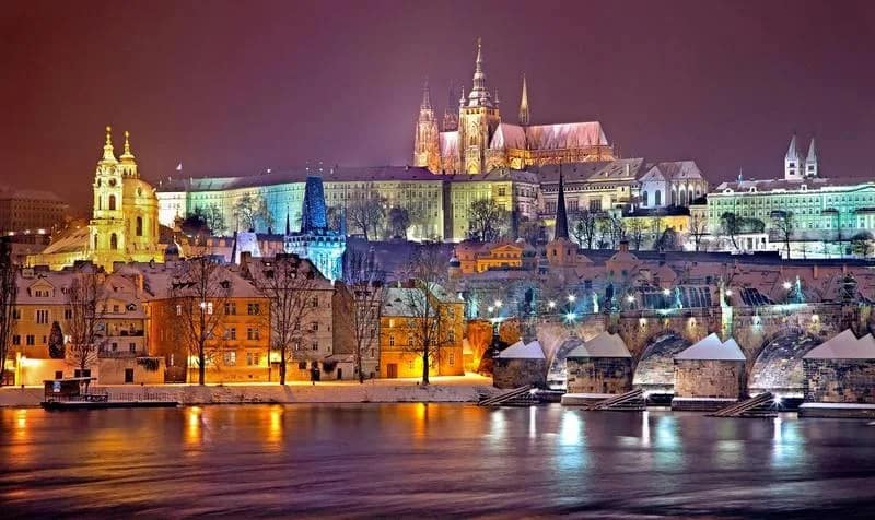 Des idées de voyage pour vous créer des souvenirs inoubliables à Noël. 3 prague