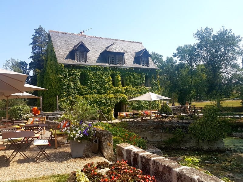 Un après-midi au Château de l'Islette. 6 es amoureuses en france aussi