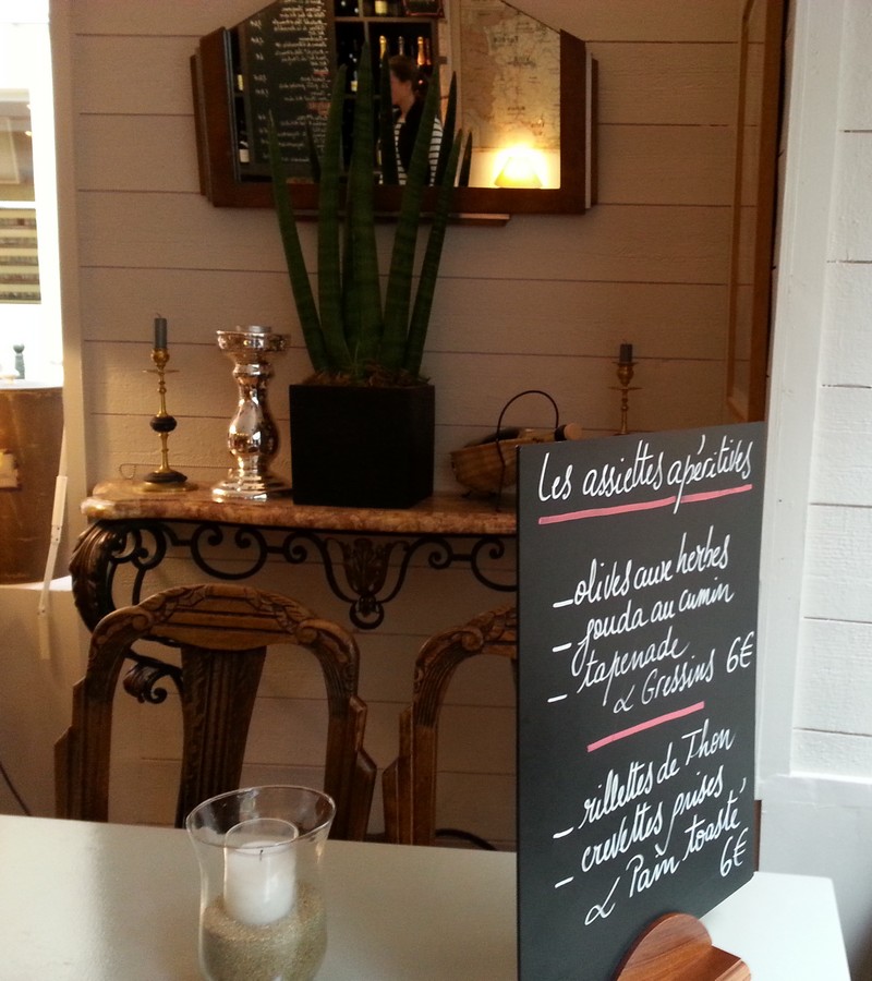 Les étiquettes, bar à vins à Trouville-sur-mer 5 trouville02